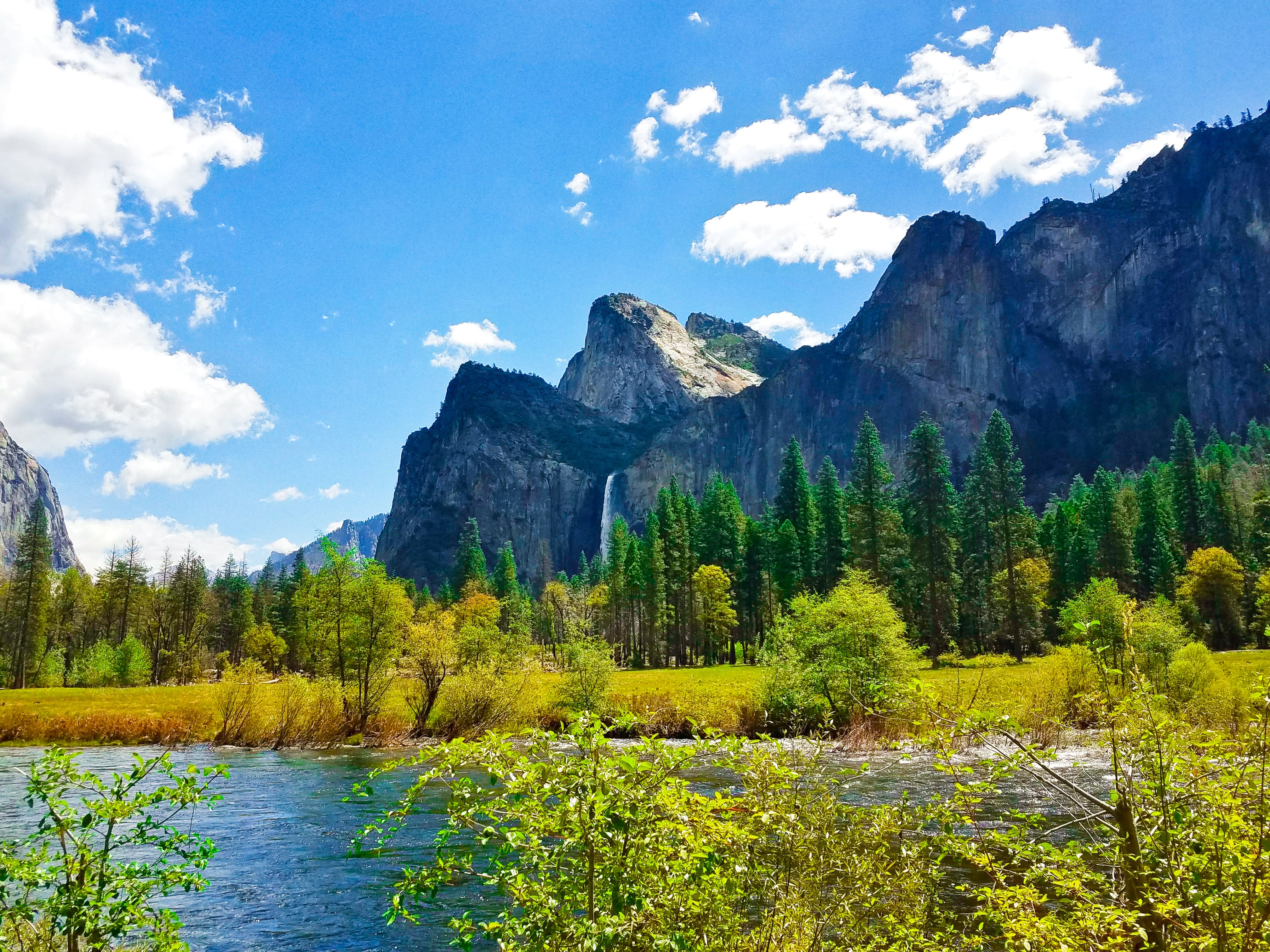 Yosemite waterfall